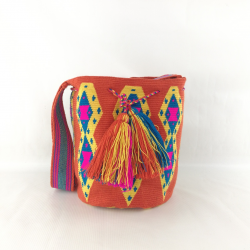 colombian woven bolsa